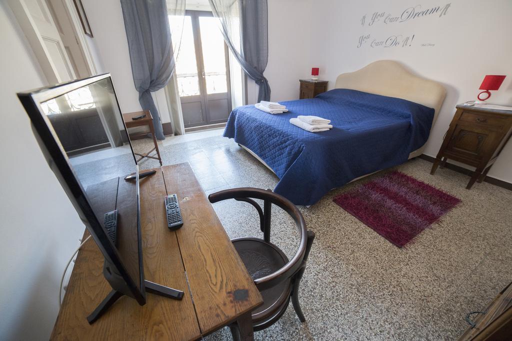 فندق Casa Alcala Deluxe كاتانيا الغرفة الصورة